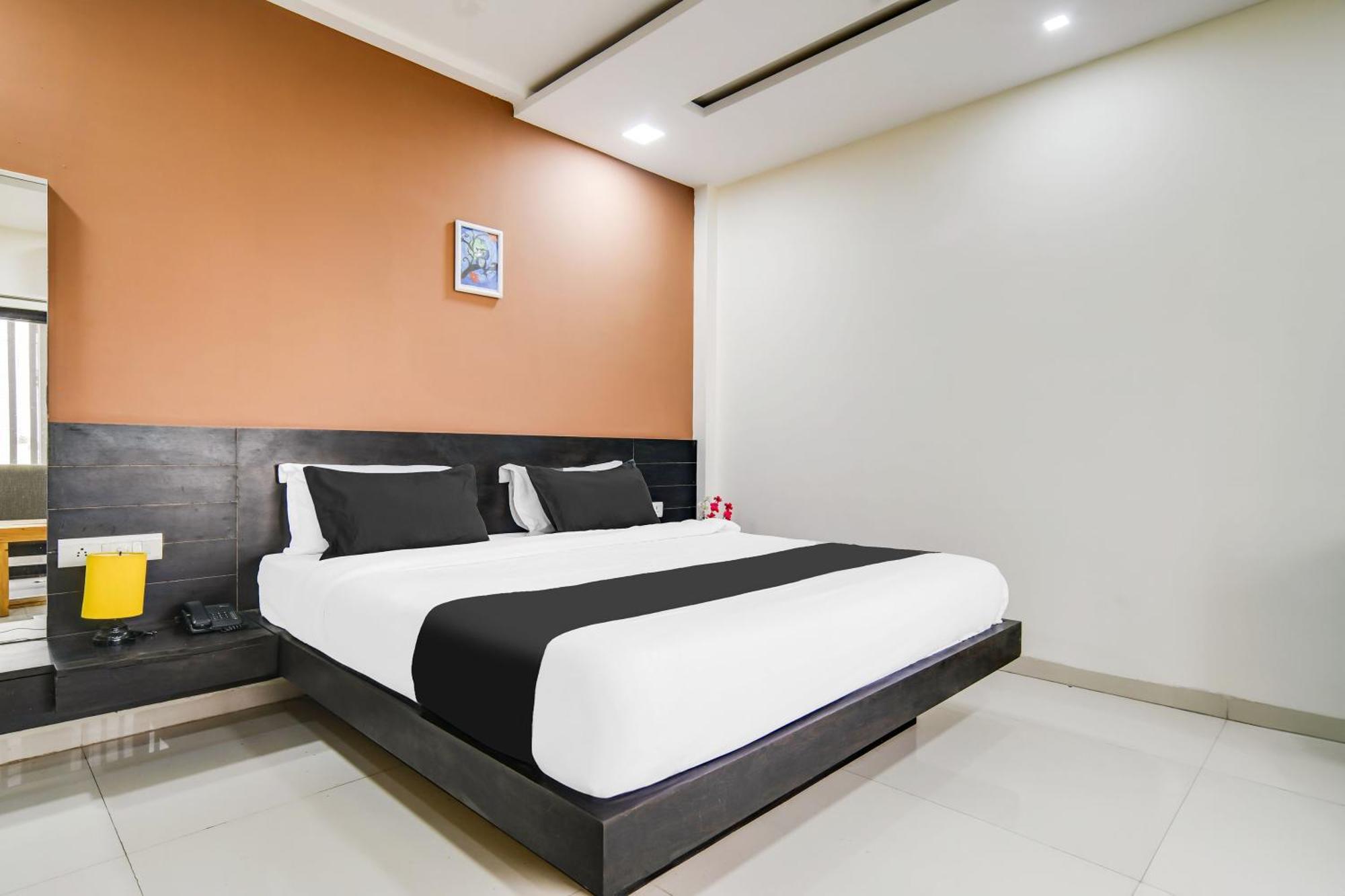 Super Collection O Indore Near Omax City 1 Kanadiya Exterior foto